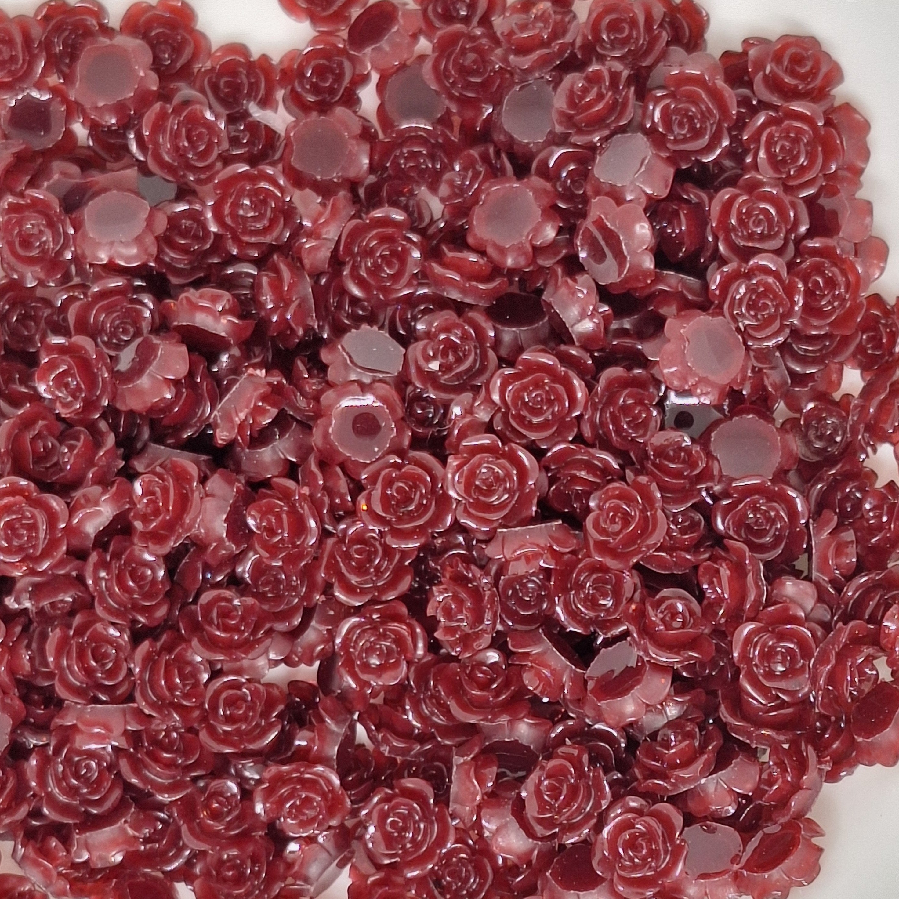 resin with flowers, resin Flowers, resin flower preservation, resin flower jewelry, preserved flowers in resin, preserved flower in resin, preserve flowers in resin, how to preserve flowers in resin, flowers resin, flowers in resin, epoxy resin flowers, epoxy flower

